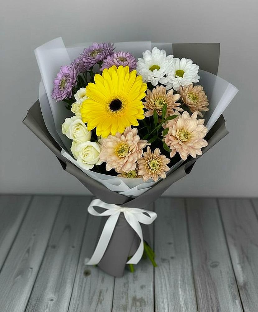 Букет цветов из: Розы, Герберы и Хризантемы в Мысхако