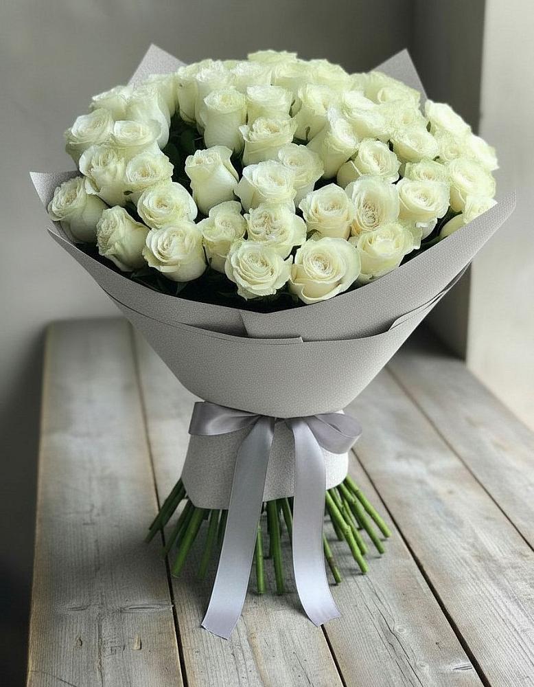 Букет 35 Белых роз в Мысхако