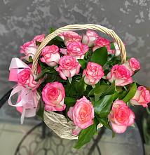 Цветочная композиция из Розы в корзине в Мысхако