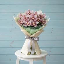 Букет цветов из:  Орхидеи и Розы в Мысхако