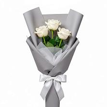 Букет 3 белые розы в Мысхако