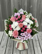 Букет цветов из:  Альстромерии, Гвоздики, Розы и Хризантемы в Мысхако