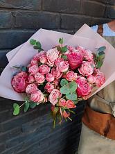 Букет розы в пальмах в Мысхако Букет цветов из: Розы в Мысхако
