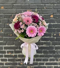 Букет цветов из:  Герберы и Хризантемы в Мысхако